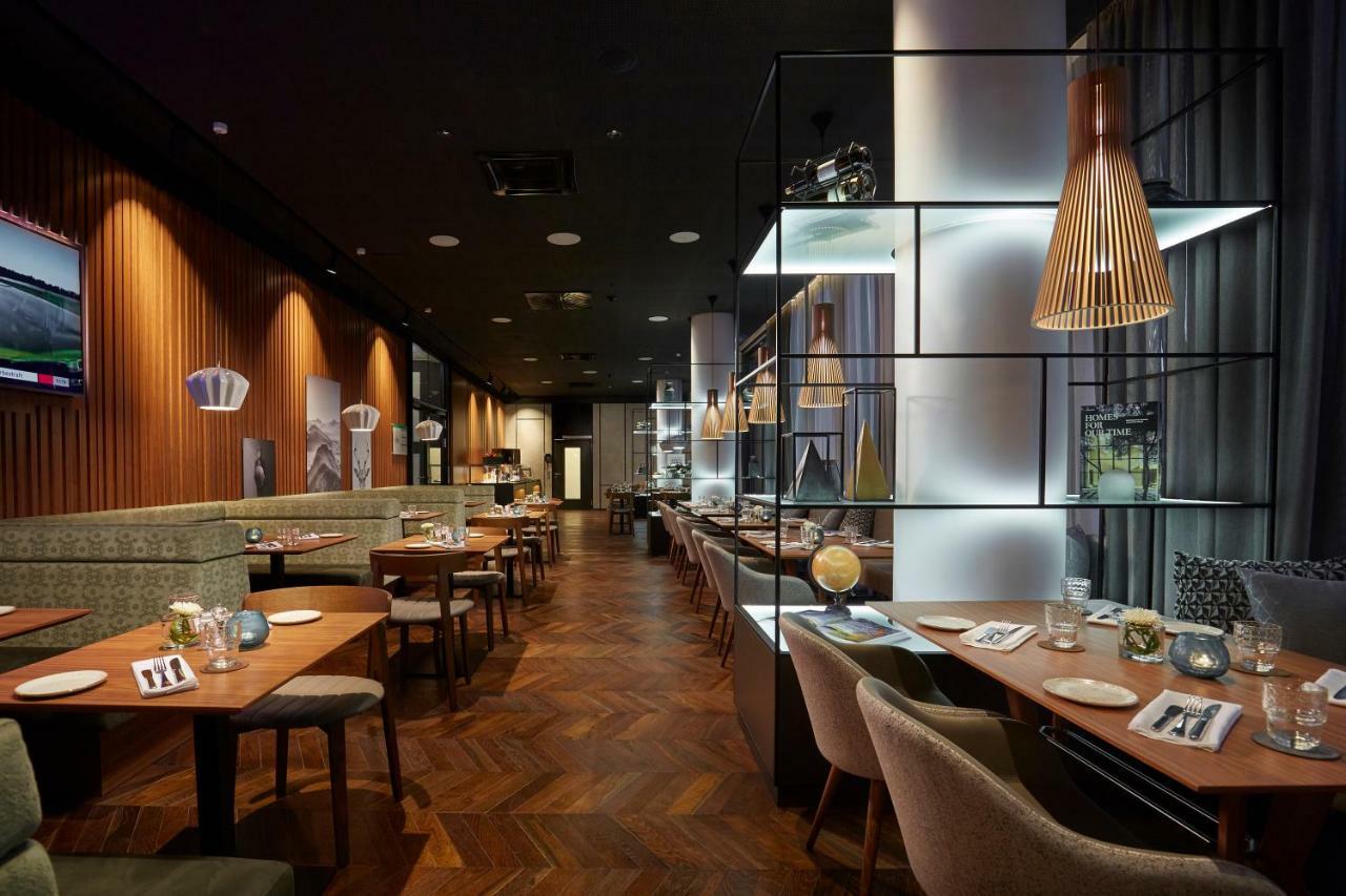 Hyperion Hotel 5*